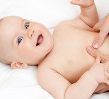 Kako znati da li dojena beba ima proliv?