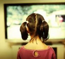 Previše vremena ispred TV-a utiče na mozak djeteta