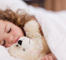 Šta kada dijete ima lak san i često se budi noću?