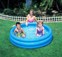 Savjeti za kupanje djece u kućnim bazenima
