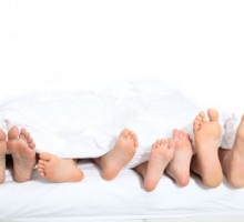 Kako odvići dijete da spava u krevetu s roditeljima?