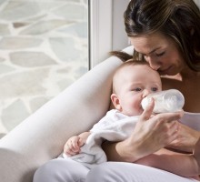 7 razloga da oprostite sebi što ne dojite svoju bebu