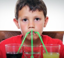 Zbog čega su sve gazirana pića opasna za djecu