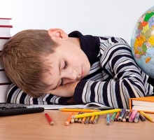 Još samo pet minuta… Koliko je sna školarcima potrebno?