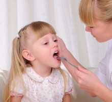 Kako ublažiti afte kod djece prirodnim lijekovima?