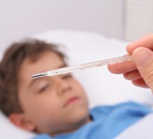 Da li smijem da pustim dijete sa temperaturom da zaspi?
