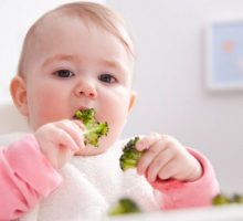 Maloj djeci davati manje šećera i više povrća