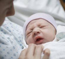 U Kliničkom centru mame i bebe sada mogu boraviti zajedno u sobama