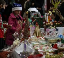 Novogodišnji bazar u OŠ “Kekec” mogao bi postati tradicija