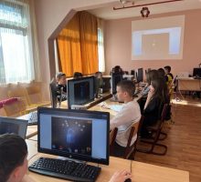 Učenici petog razreda OŠ “Vladika Danilo” učili da programiraju
